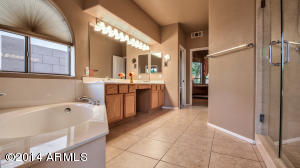 3661 E Vaughn Ave, Gilbert, AZ 85234 photo 17