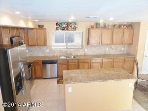 8437 E Keats Ave, Mesa, AZ 85209 photo 3