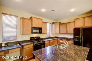 4513 E Trigger Way, Gilbert, AZ 85297 photo 13