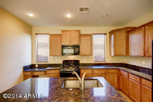 4513 E Trigger Way, Gilbert, AZ 85297 photo 12
