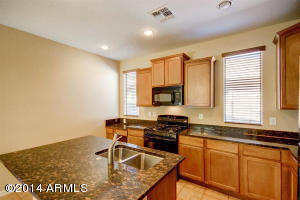 4513 E Trigger Way, Gilbert, AZ 85297 photo 10