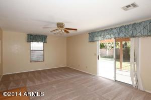 4712 E Thunderhill Pl, Phoenix, AZ 85044 photo 7