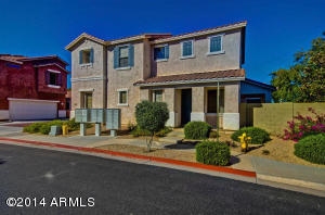 902 E Devon Rd, Gilbert, AZ 85296 photo 3