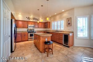 1353 E Sheena Dr, Phoenix, AZ 85022 photo 9