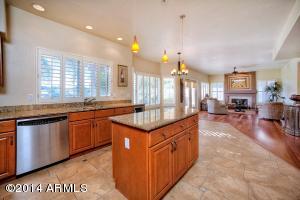 1353 E Sheena Dr, Phoenix, AZ 85022 photo 5