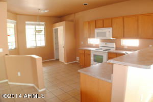 3646 E Flamingo Way, Gilbert, AZ 85297 photo 7