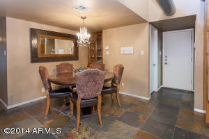 2802 E Sherran Ln, Phoenix, AZ 85016 photo 8