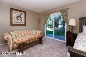 2802 E Sherran Ln, Phoenix, AZ 85016 photo 12