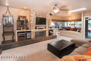 2802 E Sherran Ln, Phoenix, AZ 85016 photo 17