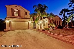 1341 E Macaw Ct, Gilbert, AZ 85297 photo 1