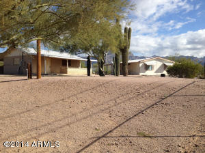 1356 S Cortez Rd, Apache Junction, AZ 85119 photo 2
