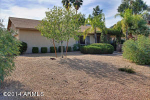 2273 E Sahuaro Dr, Phoenix, AZ 85028 photo 1
