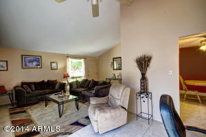 4028 E Nancy Ln, Phoenix, AZ 85042 photo 11