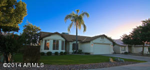6637 E Fox Cir, Mesa, AZ 85205 photo 2