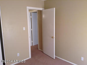4231 S 47th Pl, Phoenix, AZ 85040 photo 9