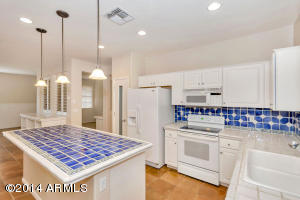 4073 E Clubview Dr, Gilbert, AZ 85298 photo 9
