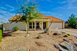4515 E Pearce Rd, Phoenix, AZ 85044 photo 1