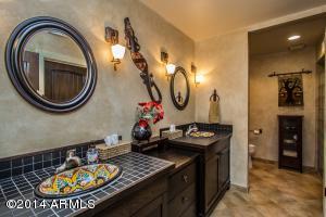 146 E Piping Rock Rd, Phoenix, AZ 85022 photo 13