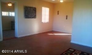 2913 E Latham St, Phoenix, AZ 85008 photo 2