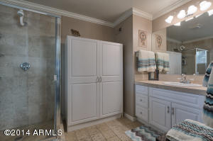 320 E Berridge Ln, Phoenix, AZ 85012 photo 17