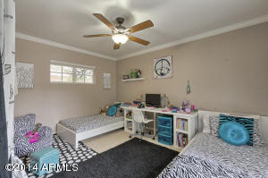 320 E Berridge Ln, Phoenix, AZ 85012 photo 18