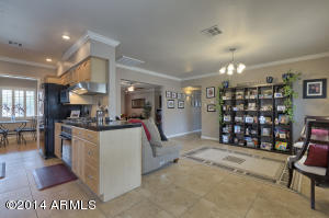 320 E Berridge Ln, Phoenix, AZ 85012 photo 12