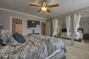 320 E Berridge Ln, Phoenix, AZ 85012 photo 16