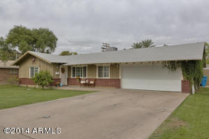320 E Berridge Ln, Phoenix, AZ 85012 photo 2