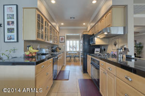 320 E Berridge Ln, Phoenix, AZ 85012 photo 13