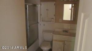 3302 N 39th Dr, Phoenix, AZ 85019 photo 9