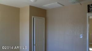 3302 N 39th Dr, Phoenix, AZ 85019 photo 5