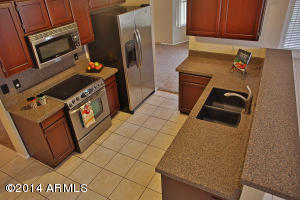 4531 E Briarwood Ter, Phoenix, AZ 85048 photo 5