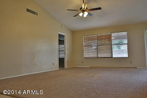 4531 E Briarwood Ter, Phoenix, AZ 85048 photo 8