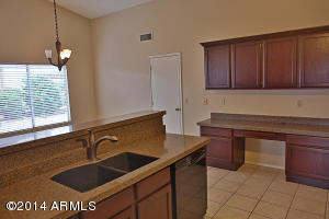 4531 E Briarwood Ter, Phoenix, AZ 85048 photo 6
