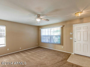 3312 W Apollo Rd, Phoenix, AZ 85041 photo 4