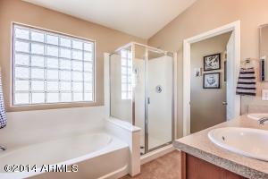 4227 E Sandy Way, Gilbert, AZ 85297 photo 25