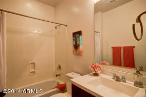 1511 E Canary Dr, Gilbert, AZ 85297 photo 7