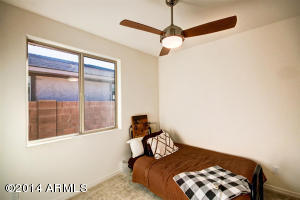 1511 E Canary Dr, Gilbert, AZ 85297 photo 6