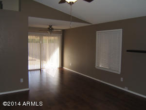 2111 E Paradise Ln, Phoenix, AZ 85022 photo 3