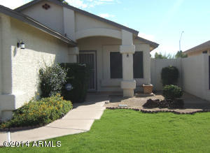 2111 E Paradise Ln, Phoenix, AZ 85022 photo 1
