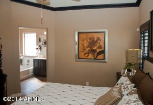 2262 E Galileo Dr, Gilbert, AZ 85298 photo 11