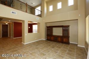3924 E Half Hitch Pl, Phoenix, AZ 85050 photo 6