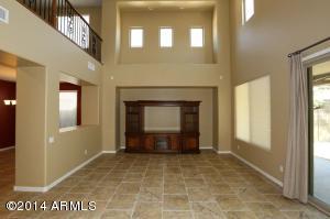 3924 E Half Hitch Pl, Phoenix, AZ 85050 photo 8