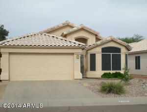 3408 E Lavey Ln, Phoenix, AZ 85032 photo 1