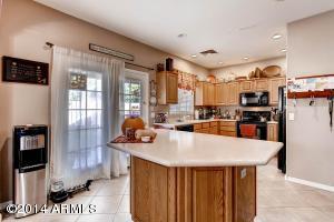 2544 E Del Rio Ct, Gilbert, AZ 85295 photo 8