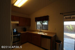 975 E Greenlee Ave, Apache Junction, AZ 85119 photo 7