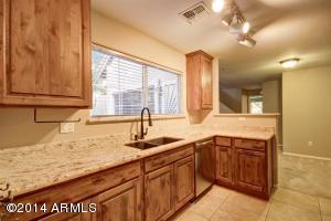 1633 E Lakeside Dr #92, Gilbert, AZ 85234 photo 9