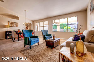 1015 E Betsy Ln, Gilbert, AZ 85296 photo 5