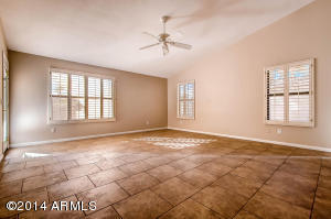 1015 E Betsy Ln, Gilbert, AZ 85296 photo 17