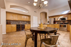 1015 E Betsy Ln, Gilbert, AZ 85296 photo 14